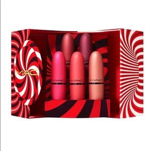 Mac Mistletoe Matte Powder Kiss Lipsticks X 5 BRAND NEW NEVER USED